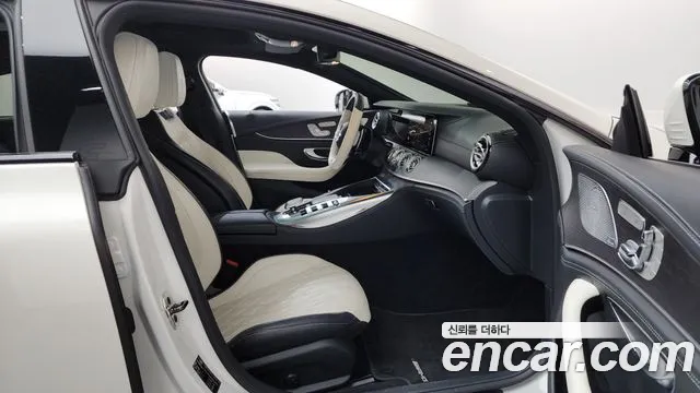 Mercedes-Benz AMG GT 4 двери 43 4MATIC+ — Фото автомобиля 11