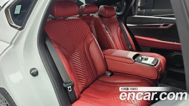 Genesis G80 Бензин 3.5 турбо AWD — Фото автомобиля 12