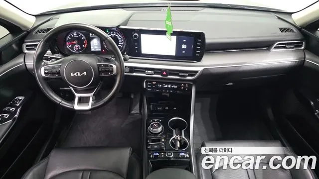 Kia K5 Generation 3 — Фото автомобиля 10