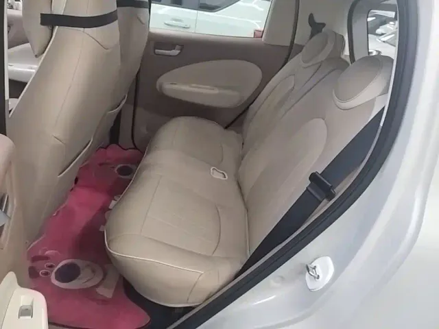 Wuling Hongguang Mini EV — Фото автомобиля 16