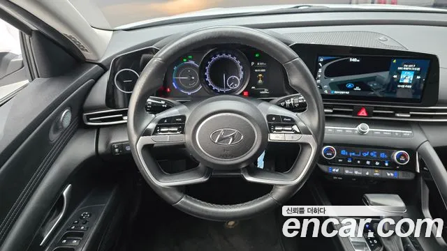 Hyundai Avante CN7 — Фото автомобиля 19
