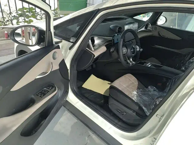 BYD Dolphin — Фото автомобиля 15