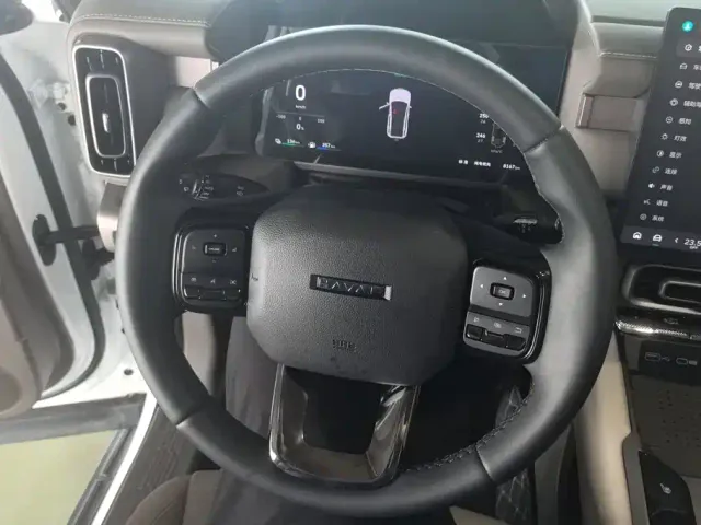 Haval Menglong PLUS — Фото автомобиля 15
