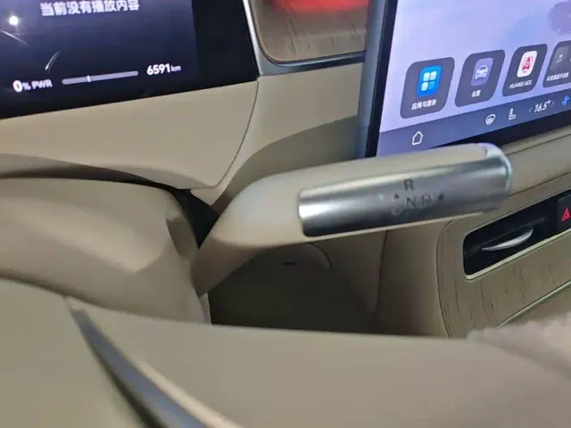 Shangjie SUV — Фото автомобиля 13