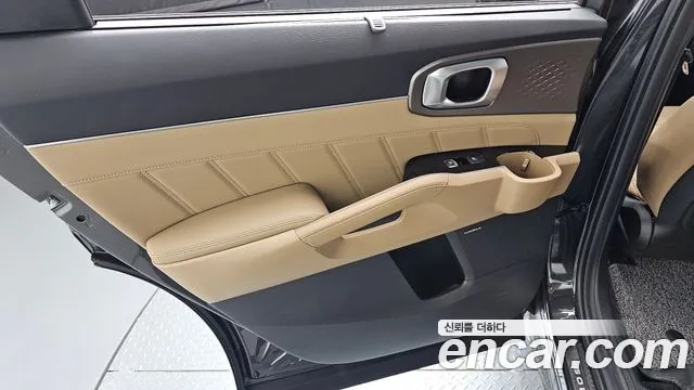 Kia Sorento — Фото автомобиля 14