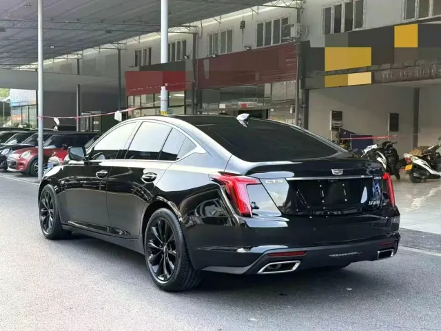 Cadillac CT5 — Фото автомобиля 7