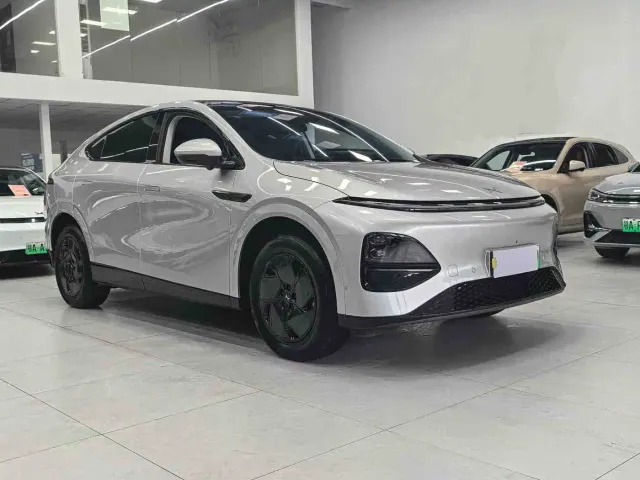 Xpeng G6 — Фото автомобиля 3