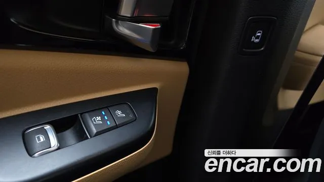 Kia Canival Carnival 4 поколение Бензин 9 мест Prestige — Фото автомобиля 20