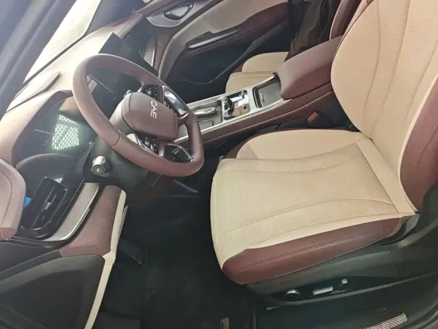 BYD Seal — Фото автомобиля 14