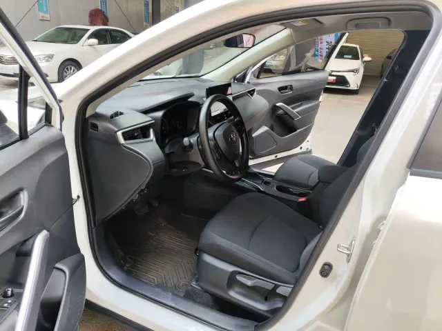 Toyota Corolla Cross 2024 2.0L Smart Hybrid Dual Engine Pioneer Edition — Фото автомобиля 4