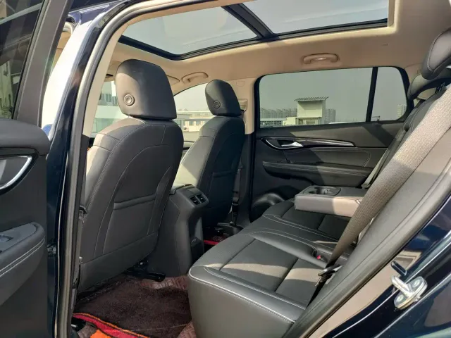 Buick Envision Plus — Фото автомобиля 6