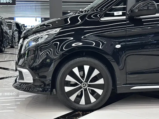 Mercedes-Benz Vito — Фото автомобиля 3