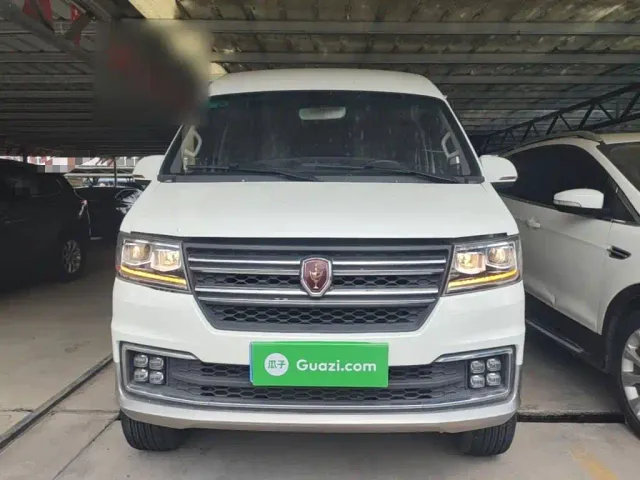 Jinbei New Hiace S — Фото автомобиля 2