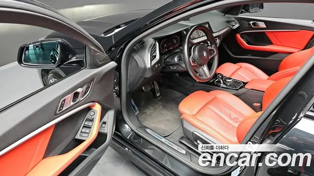 BMW 1-Series — Фото автомобиля 12
