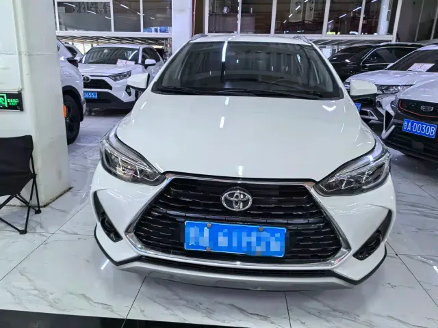 Toyota YARiS L Zhi Xuan — Фото автомобиля 2