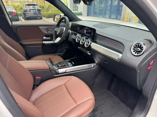 Mercedes-Benz GLB-Class — Фото автомобиля 7