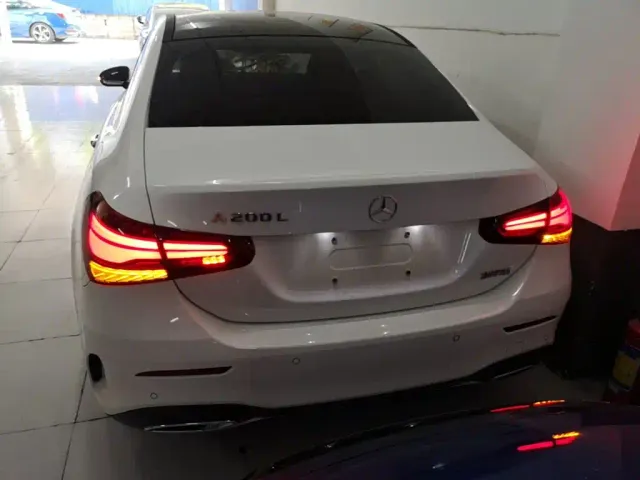 Mercedes-Benz A-Class — Фото автомобиля 5