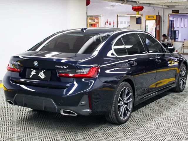 BMW 3 Series — Фото автомобиля 22
