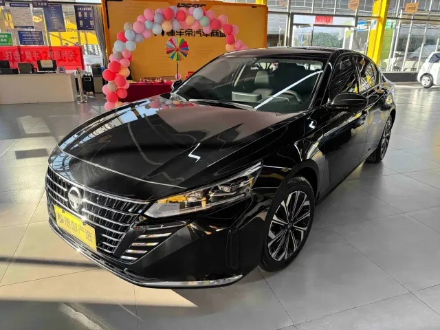 Фотография автомобиля — Nissan Teana