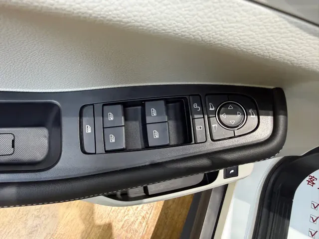 BYD Yuan Pro — Фото автомобиля 15