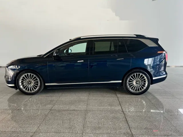 GAC Hyptec HL — Фото автомобиля 3