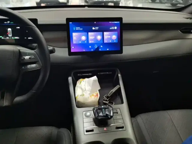 BYD Qin PLUS — Фото автомобиля 12