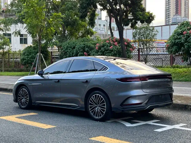 BYD Han — Фото автомобиля 6