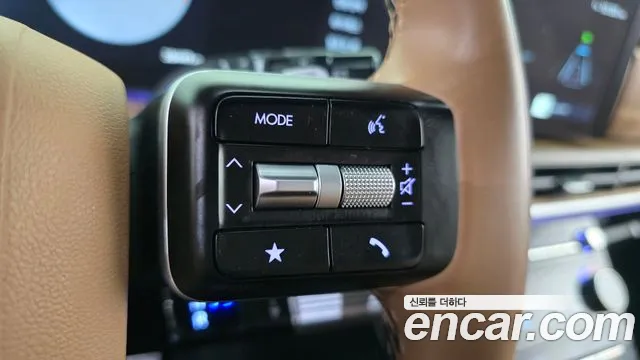 Hyundai Santa Fe MX5 — Фото автомобиля 23