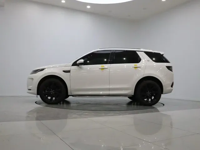 Land Rover Discovery Sport — Фото автомобиля 8