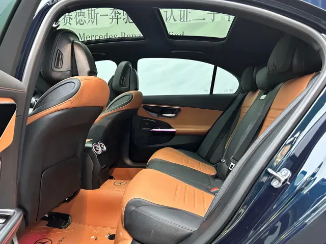 Mercedes-Benz C-Class — Фото автомобиля 9