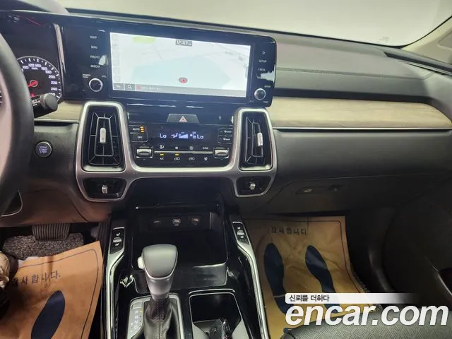 Kia Sorento Sorento 4-е поколение Дизель 2.2 4WD — Фото автомобиля 17
