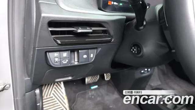Kia EV6 Новый EV6 Long Range 2WD — Фото автомобиля 13