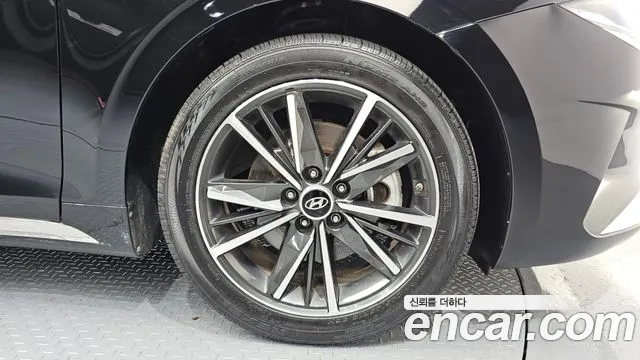 Hyundai Grandeur Новый Grandeur IG — Фото автомобиля 18