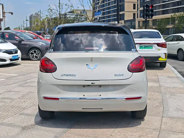 Wuling Bingo — Фото автомобиля 5