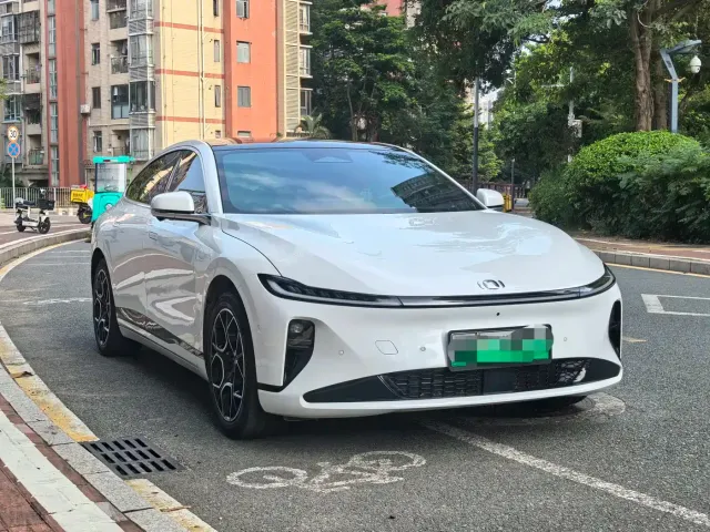 Changan Qiyuan A07 — Фото автомобиля 3