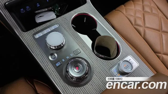 Genesis GV80 2.5T Бензин AWD — Фото автомобиля 8