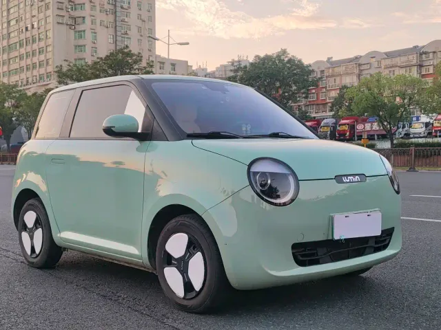 Changan Lumin — Фото автомобиля 3