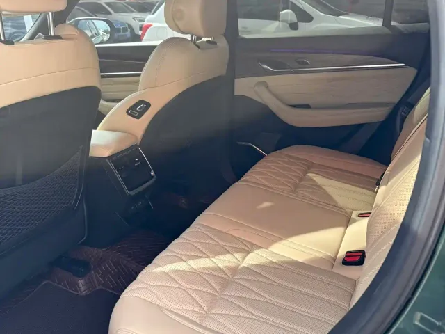 Geely Xingyue L — Фото автомобиля 5