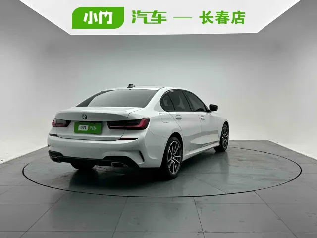 BMW 3 Series — Фото автомобиля 6