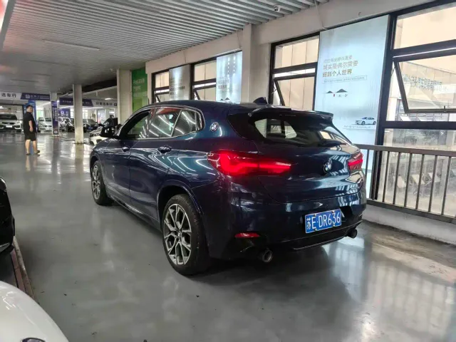 BMW X2 — Фото автомобиля 4