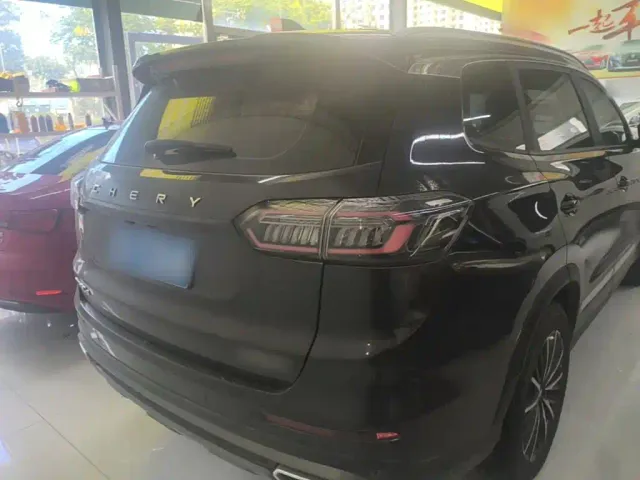 Chery Tiggo 8 — Фото автомобиля 5