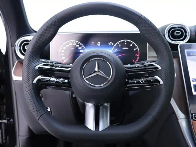 Mercedes-Benz GLC-Class — Фото автомобиля 16