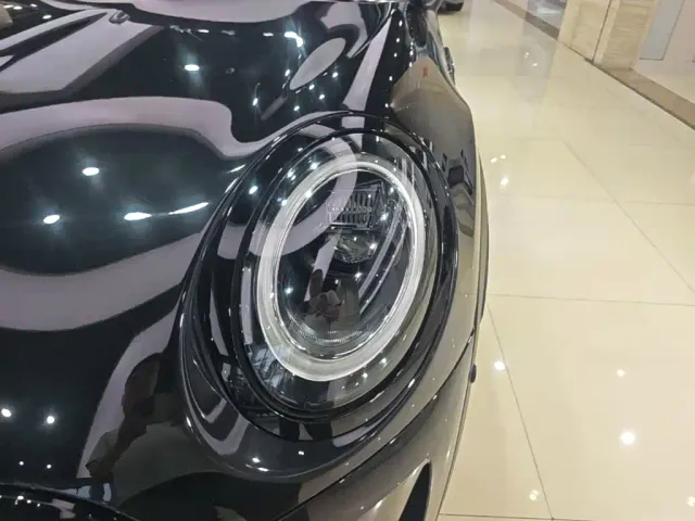 MINI Hatch — Фото автомобиля 17