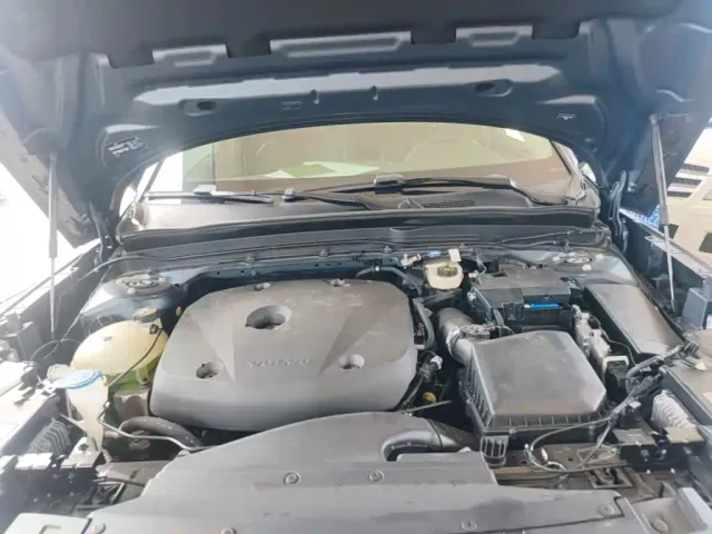 Volvo XC40 — Фото автомобиля 19