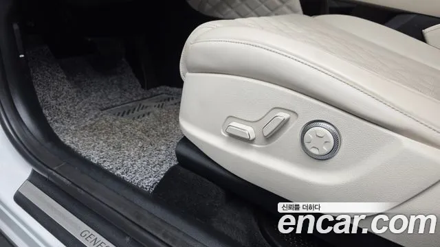 Genesis GV80 2.5T Бензин AWD — Фото автомобиля 17