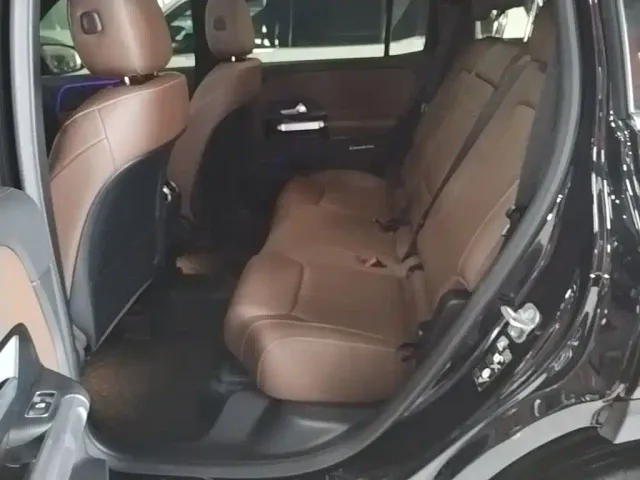 Mercedes-Benz GLB-Class — Фото автомобиля 16