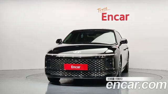 Hyundai Grandeur Grandeur (GN7) 2.5 Бензин 2WD — Фото автомобиля 3