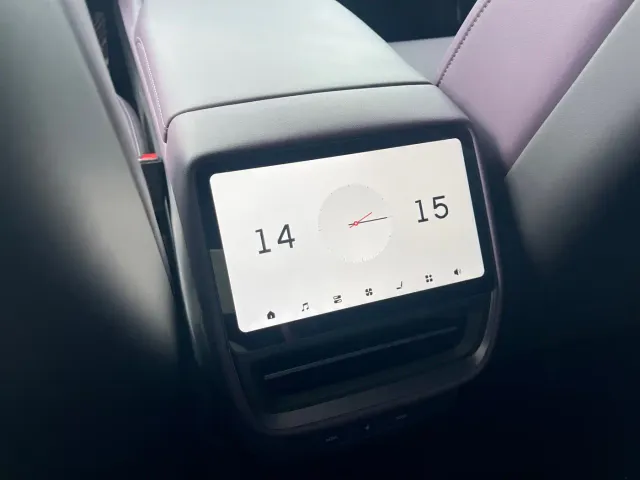 Xpeng P7 — Фото автомобиля 6