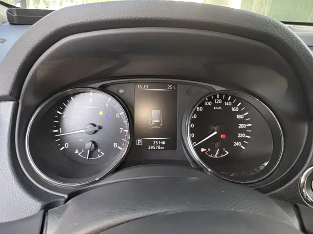 Nissan X-Trail — Фото автомобиля 11