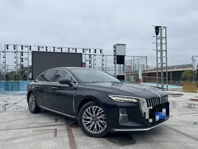 Фотография автомобиля — Hongqi H5